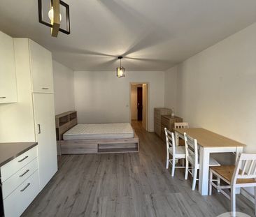 Appartement Studio à louer - Photo 1
