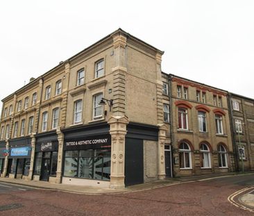 High Street, Lowestoft - Photo 1