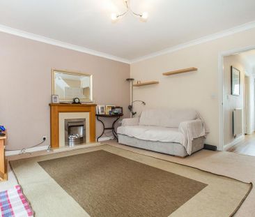 3 bedroom detached house to rent - Photo 5
