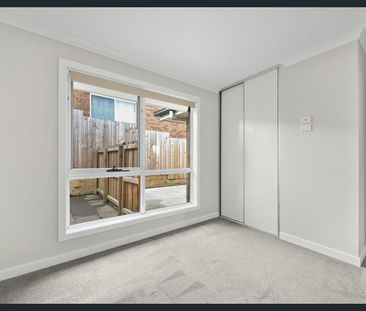 Affordable Comfort in Summerhill Unit! - Photo 4