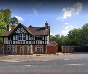 Old Queens Arms, Farnham Road, Ewshot, Surrey, GU10 - Photo 1