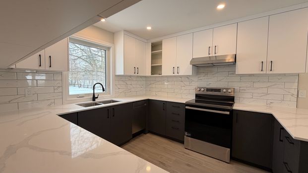 For Lease - 119 Wellington Street Unit# Main, Whitby, Ontario - Photo 1