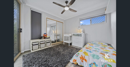 ✨ Modern 3-Bedroom Apartment with Pool & Prime Location! ✨ - Photo 4