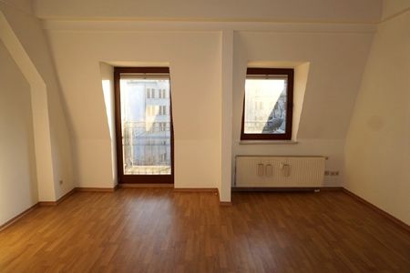 Individuelle Maisonettewohnung mit Balkon und offener Galerie in der Altstadt - Photo 2