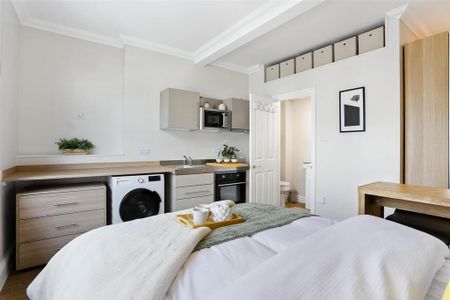 Studio to rent - Photo 2