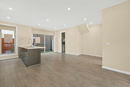 1/24 Heffernan Street, Laverton VIC, Belconnen - Photo 4