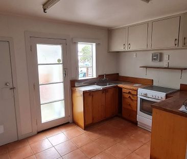 Central location - close to the hospital - Photo 4