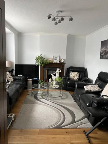6 bedroom terraced house to rent - Photo 2