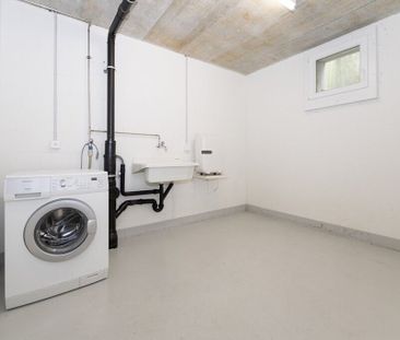 Helle Wohnung mit grossem, sonnigem Balkon - Photo 5