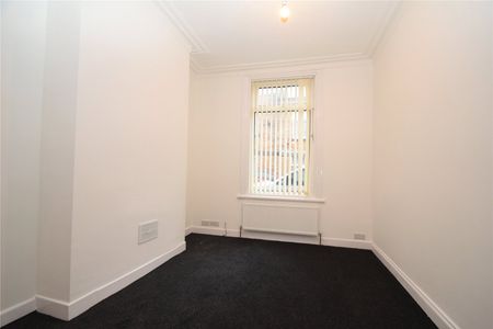 3 bed terraced house to rent in Stanley Street, Scarborough, YO12 - Photo 4