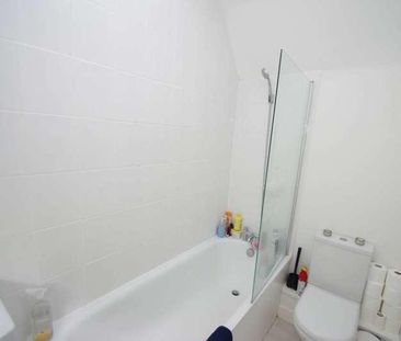 Hollybanks, Hp, Hemel Hempstead, HP3 - Photo 5