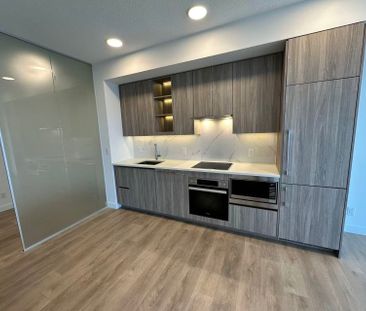 For Lease - 27 McMahon Drive Unit# 1701, Toronto, Ontario - Photo 1