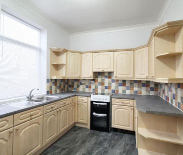 2 bedroom terraced house to rent - Photo 4