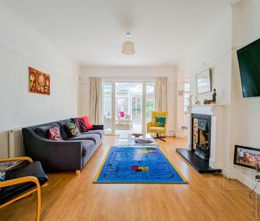 5 bedroom detached house to rent - Photo 4