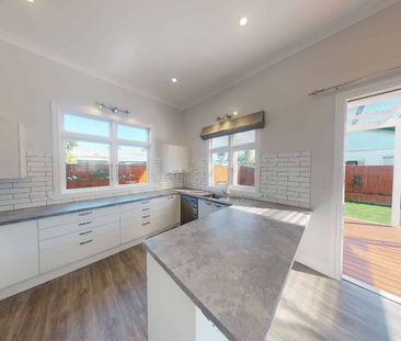 141 Church Street, West End - Photo 2