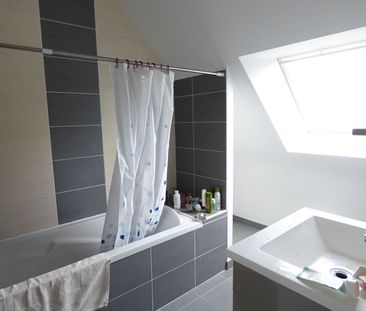 Location Maison 5 pièces 93m² DOL DE BRETAGNE 35120 - Photo 5