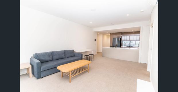 FURNISHED APARTMENT in ONE THE WATERFRONT! - Photo 1