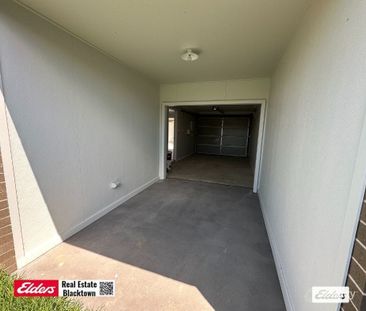 New Condition & Walk to Station - Photo 4