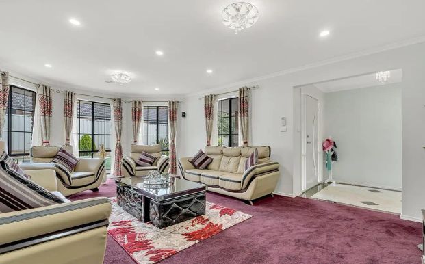 “Spacious Family Home..” - Photo 1