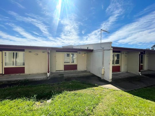 STUDIO UNIT - Photo 1