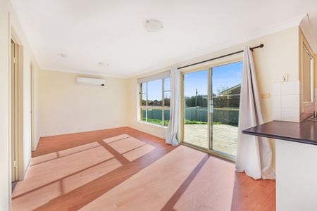 OXLEY VALE - Three Bedroom Home - Photo 2