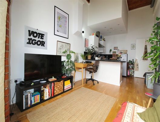1 Bedroom Apartment To Let - Photo 1