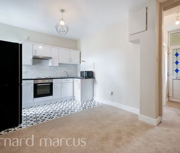 Replingham Road - Photo 5