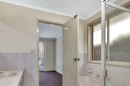Freshly Updated Family Home in a Quiet Hillbank Location - Photo 5