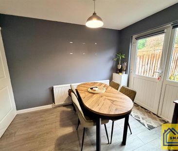 33 O'Neill Road, Newtownabbey, BT36 6BZ - Photo 2