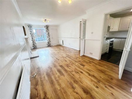 Markham Croft, Wolverhampton, West Midlands, WV9 - Photo 2