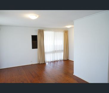 2 Taywood Avenue, Winston Hills, NSW 2153 - Photo 4