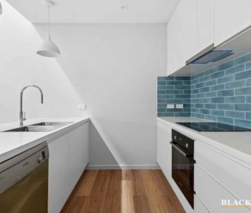 Brand New Luxury Living Awaits - Photo 5