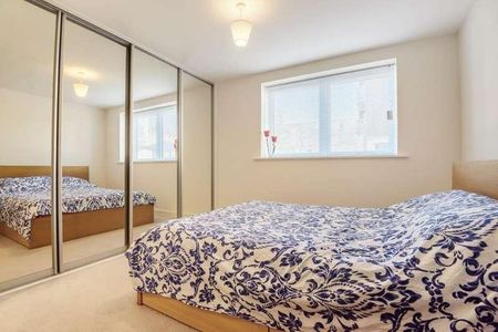 Kennet Island, Reading, RG2 - Photo 3