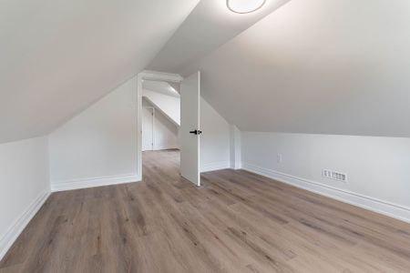 For Lease - 286 Cumberland Avenue Unit# Upper, Hamilton, Ontario - Photo 3