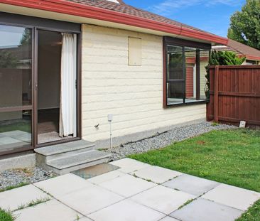 Christchurch - Photo 1