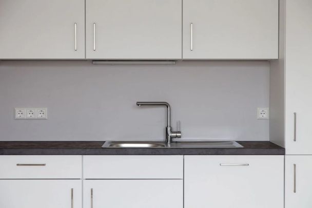 Wohnen im Herzen von Penzing - direkt bei der U3 Kendlerstraße - kompakte 2-Zimmer Wohnung mit West-Ausrichtung - Photo 1