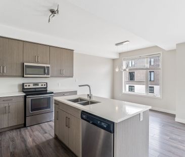 For Lease - 964 West Village Square, London North, Ontario - Photo 2