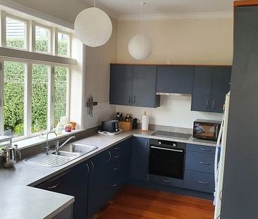 Charming 3BR Home with Harbour Views - Photo 4