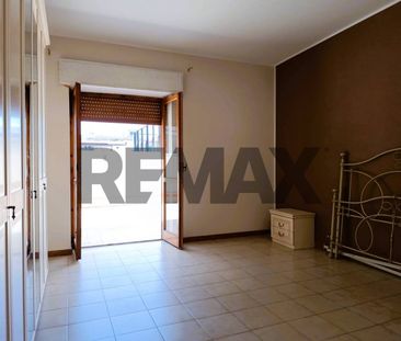 Quadrilocale via Riccardo Wagner 62, San Giovanni, Tupparello, Acir... - Foto 1