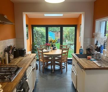 Room in a Shared House, St Barnabas Road, E17 - Photo 4