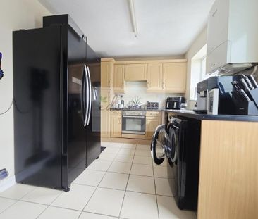 2 bedroom semi-detached house to rent - Photo 5