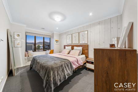 26 Simmental Drive, Clyde North - Photo 3