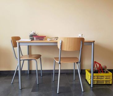 Gemeubelde studio op het gelijkvloers - Foto 2