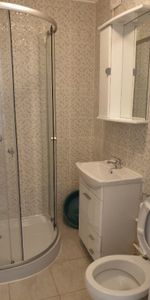 Garsoniera situata la Gara de Nord - Photo 3