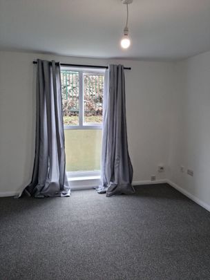 1 Bed Maisonette, Wells Garden, NG3 - Photo 1