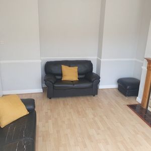 Room in a Shared House, Leeds, LS4 - Photo 2