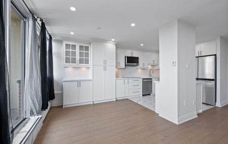 For Lease - 2301 Derry Road Unit# 1005, Mississauga, Ontario - Photo 2