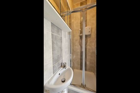 Studio Flat, Shelbourne Road, N17 - Photo 5