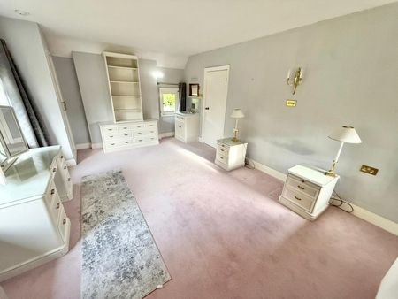 Bowhill, Kettering - Photo 5