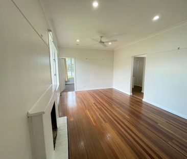 Beautifully presented home in quiet location - OPEN HOME 3/10/25 CA... - Photo 6